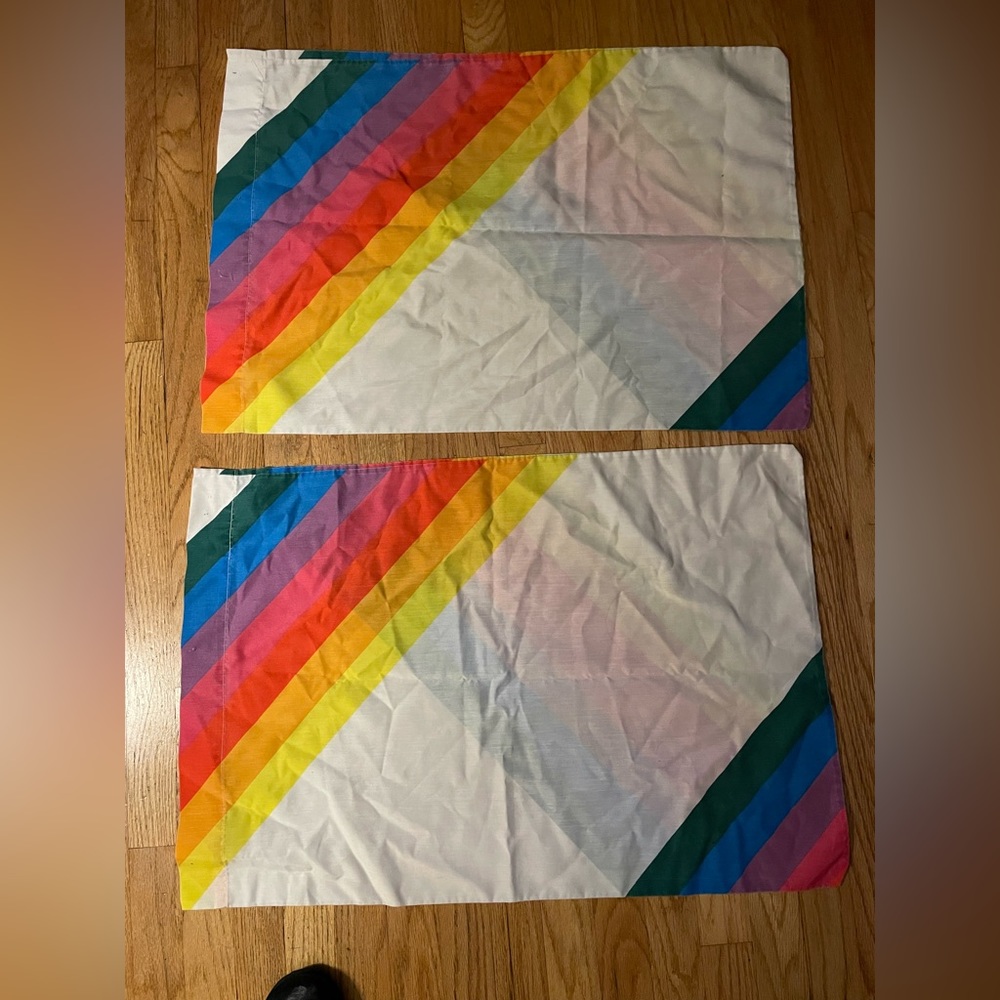2 Vintage Rainbow Pillowcases